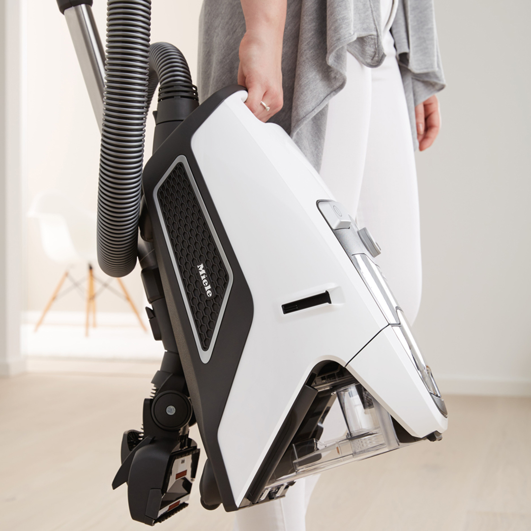 MIELE BLIZZARD CX1 EXCELLENCE WHITE VACUUM CLEANER image 4